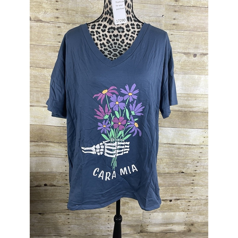 LuLaRoe NEW Lisa V Neck T Shirt Graphic T 3XL